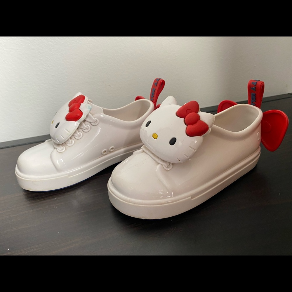 Mini Melissa - hello kitty sneakers